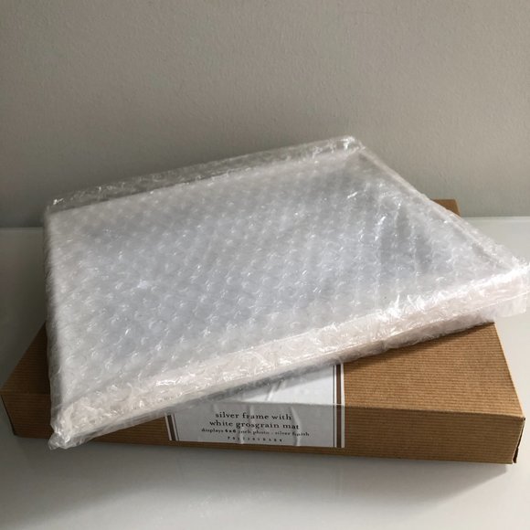 Pottery Barn Accents Pottery Barn 4x6 Silver Frame White Grosgrain